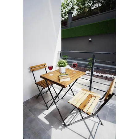 Aparthotel Stile Family 5*